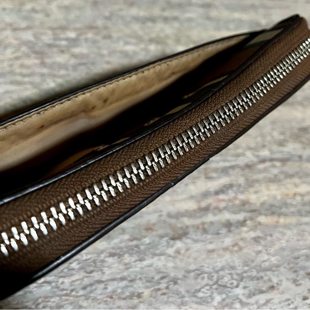 Coach striped zippered wallet - Picture 5 of 16